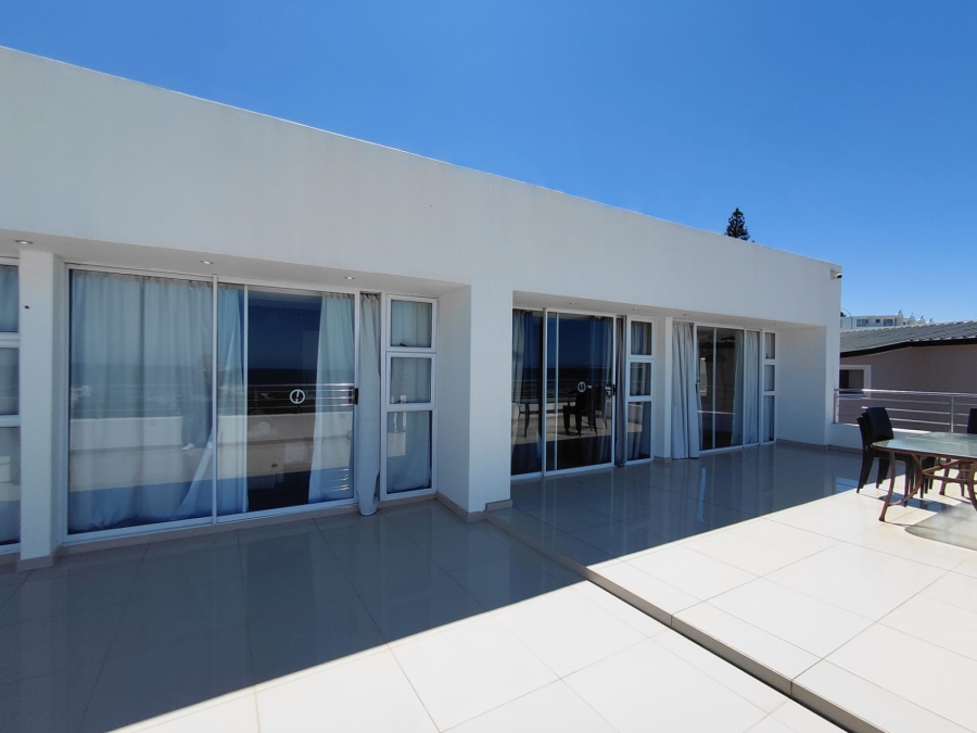 5 Bedroom Property for Sale in Jeffreys Bay Central Eastern Cape
